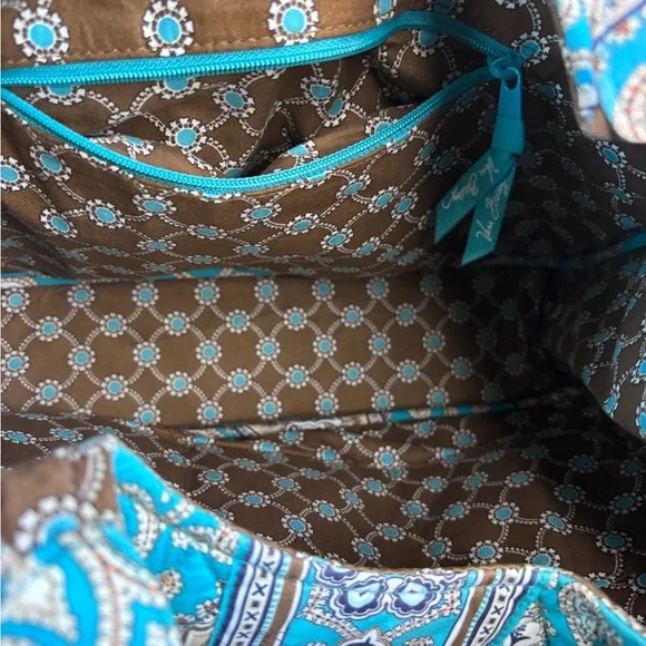 Vera Bradley Handbag - Picture 6 of 6